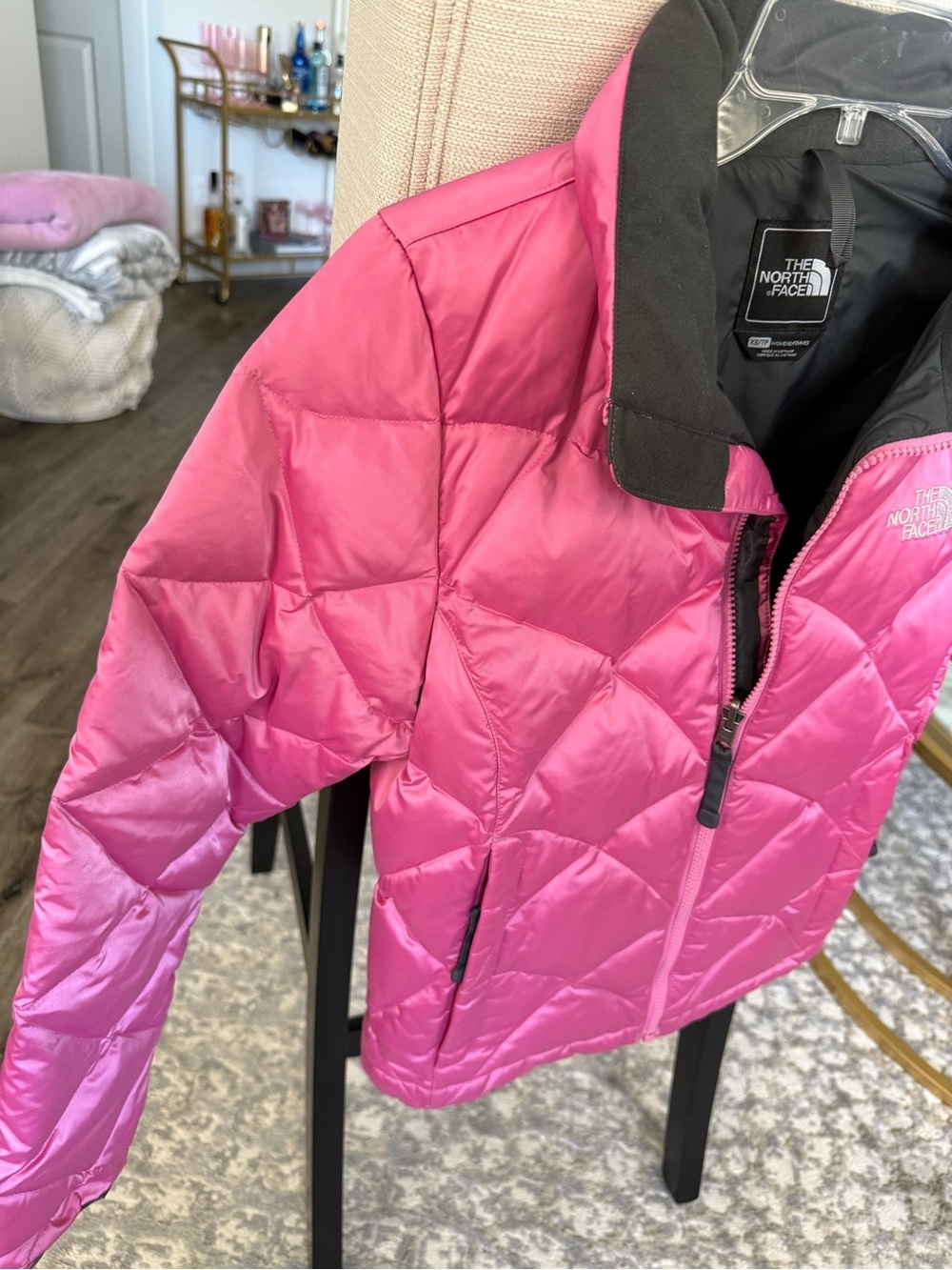 NWOT The North Face Barbie Pink Goose Down Puffer Ski Jacket XS Chevron Quilted - Picture 4 of 10